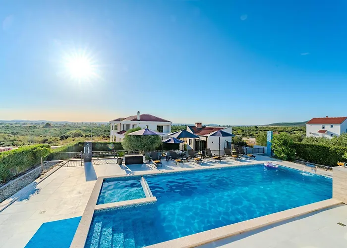 Villa Lara *