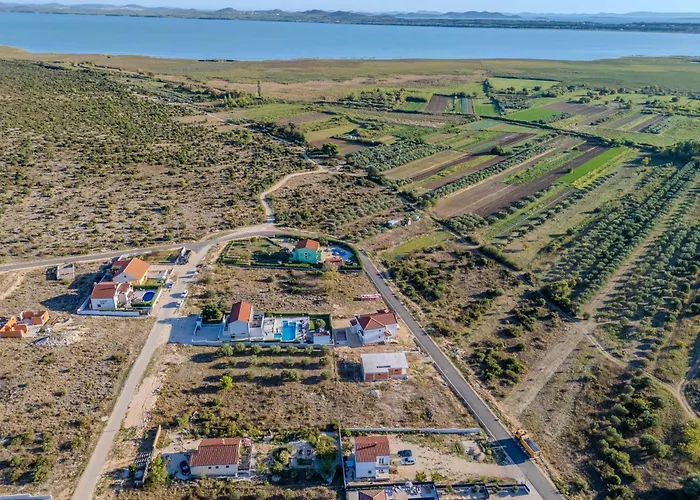 Vila Lara