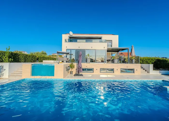 Villa Lara *