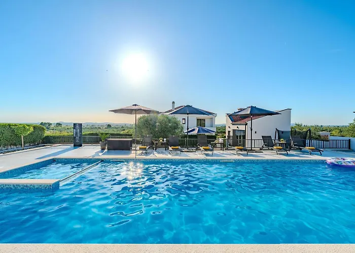 Villa Lara *