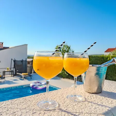 Lara Vrana Vrana (Zadar)