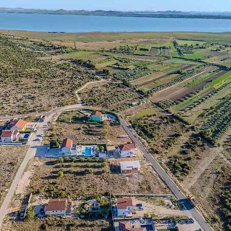 Villa Lara Vrana