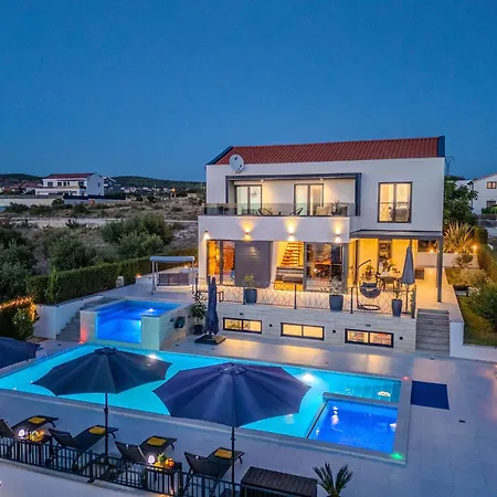 Lara Vrana Villa Vrana (Zadar)